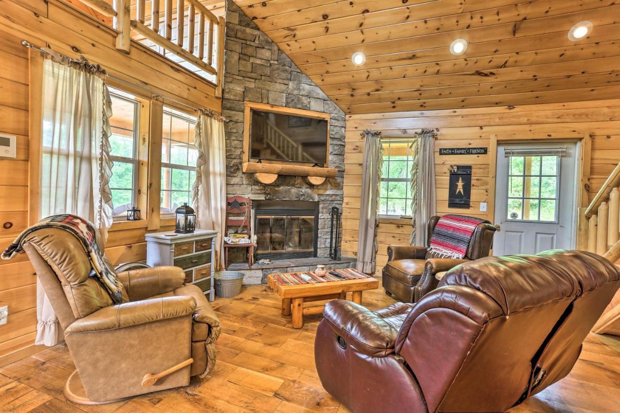 Charming Blakely Cabin With Porch And Valley Views! Buitenkant foto