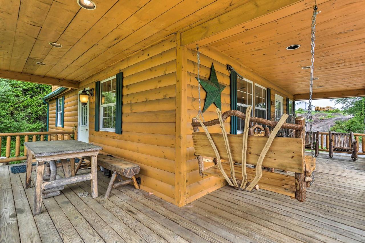 Charming Blakely Cabin With Porch And Valley Views! Buitenkant foto
